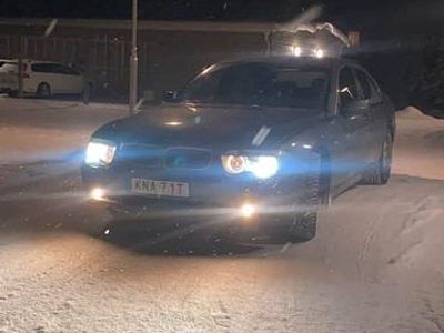Begagnad 2002 BMW 740 Sedan | 45 000 kr