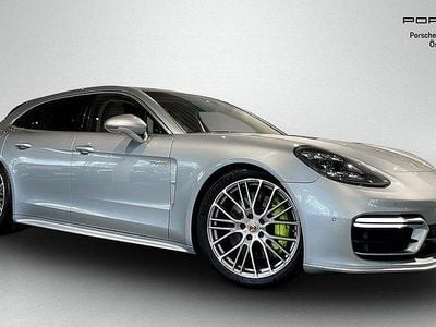 Porsche Panamera 4