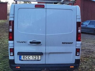 Begagnad 2016 Renault Trafic Minibuss | 35 000 kr