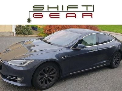 Begagnad Tesla Model S 386 kW (525 HK) 2018 Midnight silver metallic | kräm läder premiumsäten Halvkombi