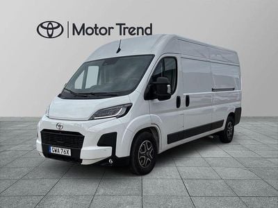 Vit Begagnad 2025 Toyota Proace Minibuss | 549 900 kr