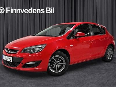 Röd Begagnad 2015 Opel Astra Halvkombi | 79 000 kr (Marknadspris)