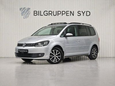 Begagnad VW Touran 105 HK (77 kW) 2013 Silver Minibuss