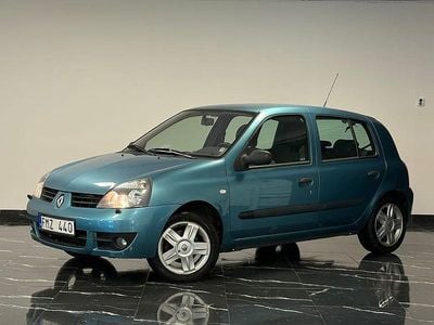 Ljusblå Begagnad 2007 Renault Clio R.S. Halvkombi | 39 900 kr (Lite dyr)