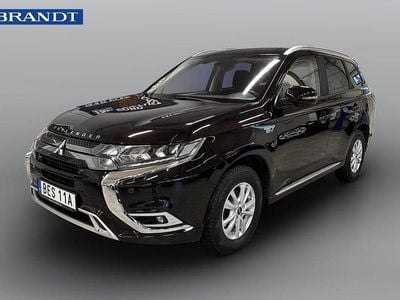 Begagnad Mitsubishi Outlander 227 HK (166 kW) 2020 Svart SUV