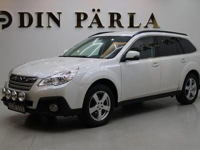 Vit Begagnad 2014 Subaru Outback Kombi | 69 900 kr (Bra pris)