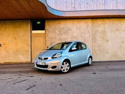 begagnad Toyota Aygo 5-dörrar 1.0 VVT-i Besiktigad