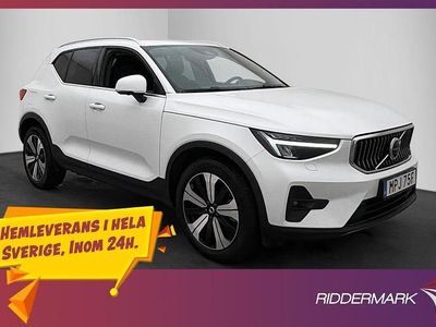 Vit Begagnad 2023 Volvo XC40 Plus SUV | 378 900 kr (Marknadspris)