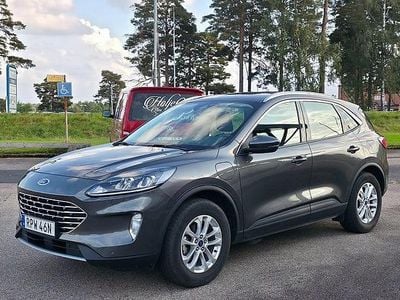 Begagnad Ford Kuga 224 HK (164 kW) 2021 Grå SUV