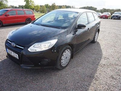 Svart (svart metallic) Begagnad 2014 Ford Focus Trend Kombi | 69 900 kr (Marknadspris)