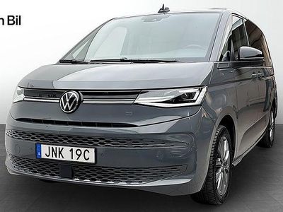 Grå Begagnad 2022 VW Multivan Life Van | 519 500 kr (Lite dyr)