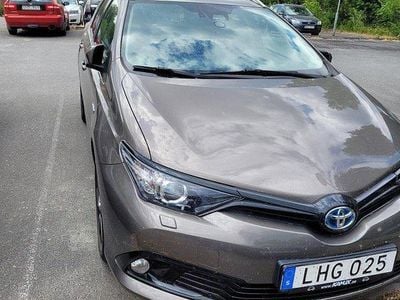 Toyota Auris Touring Sports