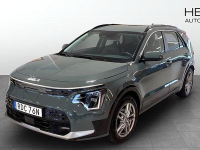 Grön Begagnad 2023 Kia e-Niro SUV | 279 900 kr