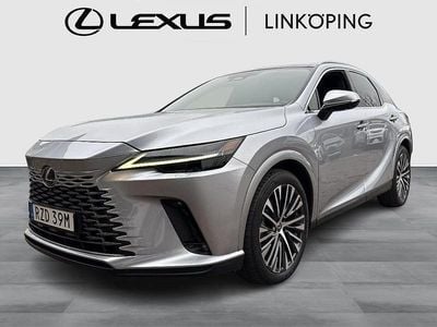 Silver Begagnad 2023 Lexus RX450h+ Executive Line SUV | 649 000 kr (Bra pris)