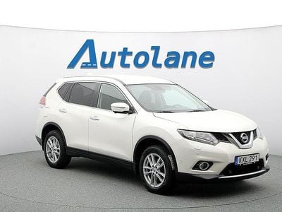 Vit Begagnad 2015 Nissan X-Trail 360º SUV | 149 700 kr (Marknadspris)