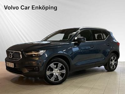Begagnad Volvo XC40 Inscription 192 HK (141 kW) 2018 Blå SUV