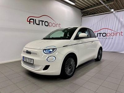 Begagnad Fiat 500e Icon 86 kW (118 HK) 2020 Vit Halvkombi