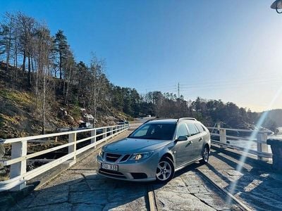 Begagnad Saab 9-3 150 HK (110 kW) 2008 Gul Kombi