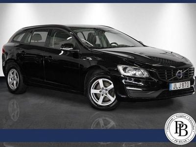 Svart Begagnad 2016 Volvo V60 Kinetic Kombi | 139 900 kr (Marknadspris)