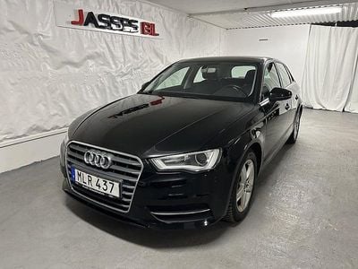 Svart Begagnad 2015 Audi A3 Sportback Attraction Halvkombi | 118 900 kr (Bra pris)