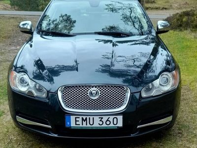 begagnad Jaguar XF 3.0 V6 Euro 5 275 hk diesel 2010.