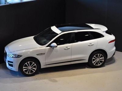 Begagnad Jaguar F-Pace R-Sport 180 HK (132 kW) 2017 Vit SUV