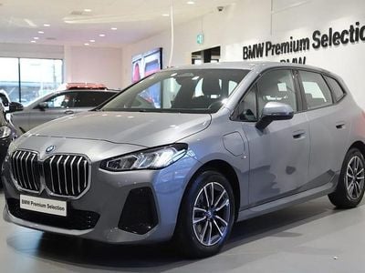 Grå Begagnad 2025 BMW 225 M Sport Kombi | 399 000 kr