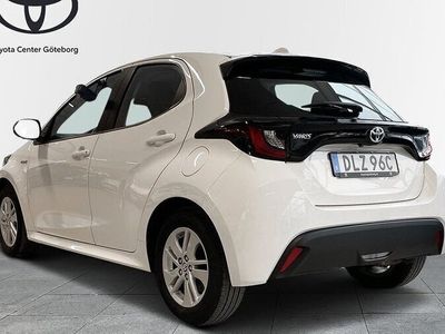 begagnad Toyota Yaris Hybrid 1,5 HYBRID 5D ACTIVE KOMFORTPAKET 2021, Halvkombi