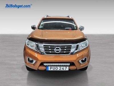 Orange Begagnad 2016 Nissan Navara Tekna Pickup | 219 500 kr (Marknadspris)