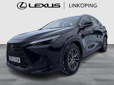 Svart Begagnad 2022 Lexus NX350h Business Edition SUV | 399 000 kr (Marknadspris)