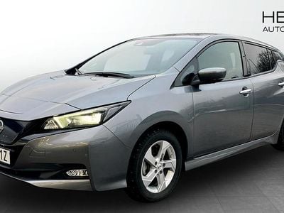 Grå Begagnad 2023 Nissan Leaf N-Connecta Halvkombi | 194 900 kr (Marknadspris)