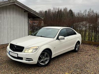 Begagnad 2011 Mercedes C220 Avantgarde Sedan | 100 000 kr