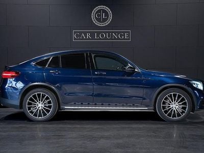Mörkblå (cavansitblå metallic) Begagnad 2016 Mercedes GLC220 Sportkupé | 299 000 kr (Marknadspris)