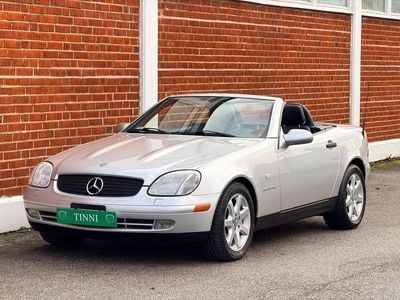 Begagnad Mercedes SLK230 193 HK (141 kW) 1999 Silver Cab