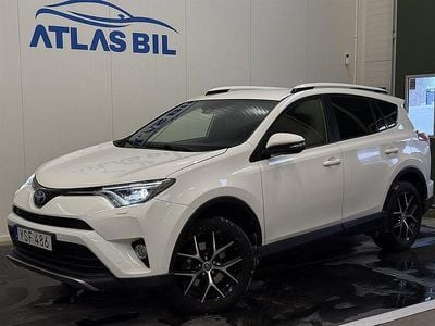 Begagnad Toyota RAV4 Active 197 HK (144 kW) 2017 Vit SUV