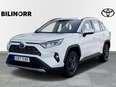 begagnad Toyota RAV4 2,5 ELHYBRID E-CVT AWD-I ACTIVE KOMFORTPAKET DRAG/VHJUL/MV