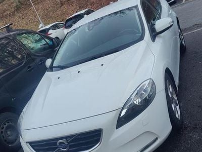 Begagnad Volvo V40 115 HK (84 kW) 2014