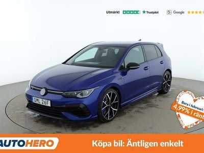 Begagnad VW Golf VIII R 324 HK (238 kW) 2022 Mörkblå Halvkombi