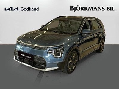 Begagnad Kia e-Niro 150 kW (204 HK) 2023 /m4b/ mineral blue SUV