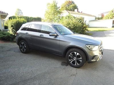 Mercedes GLC300e
