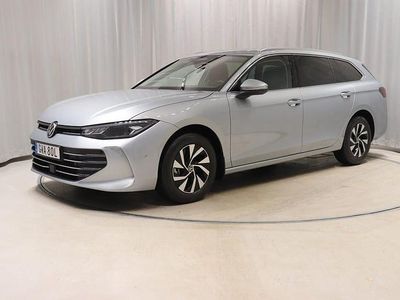 Begagnad VW Passat 150 HK (110 kW) 2025 Silver Kombi