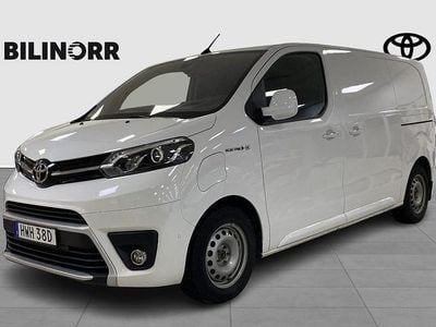 Begagnad Toyota Proace 100 kW (137 HK) 2021 Vit Minibuss