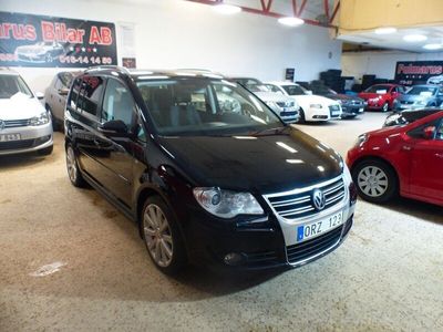 begagnad VW Touran 2.0 TDI R-Line Automat 7 Sits Ny Kamrem