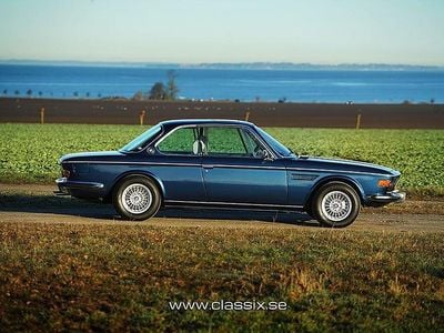 Begagnad BMW E9 200 HK (147 kW) 1975 Blå Sportkupé