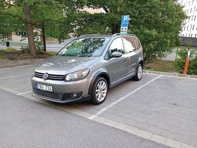 VW Touran Cross