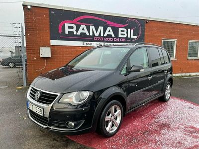 begagnad VW Touran Cross 1.4 TSI 7-sits 140hk