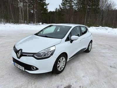 Begagnad Renault Clio IV 90 HK (66 kW) 2015