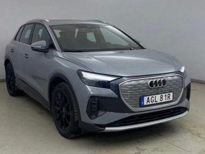 Begagnad Audi Q4 e-tron Advanced 150 kW (204 HK) 2023 Grå SUV