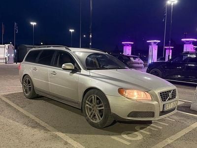 Begagnad 2009 Volvo V70 Kombi | 39 900 kr (Marknadspris)