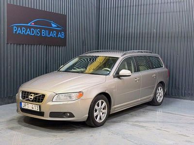 Ljusbrun (brun) Begagnad 2010 Volvo V70 Momentum Kombi | 49 900 kr (Bra pris)